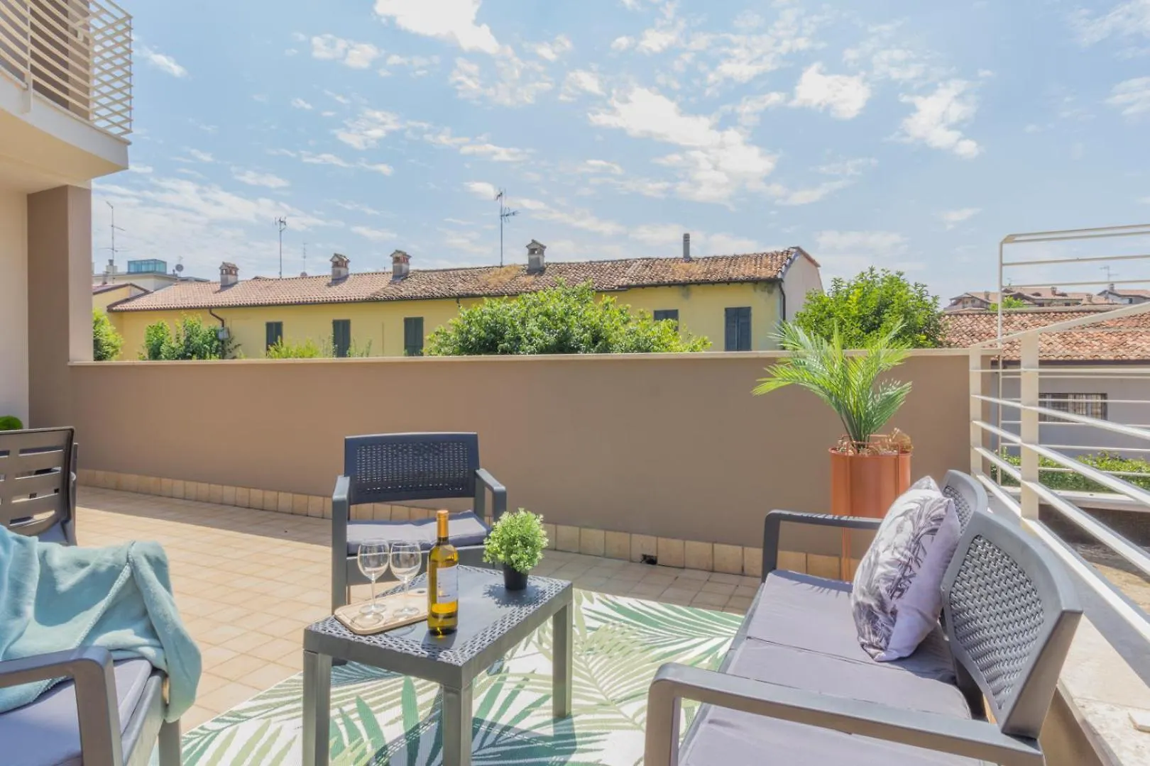 Crema, Terrazza, A Pochi Passi Dal Centro Citta Apartment 0*, Crema Italy